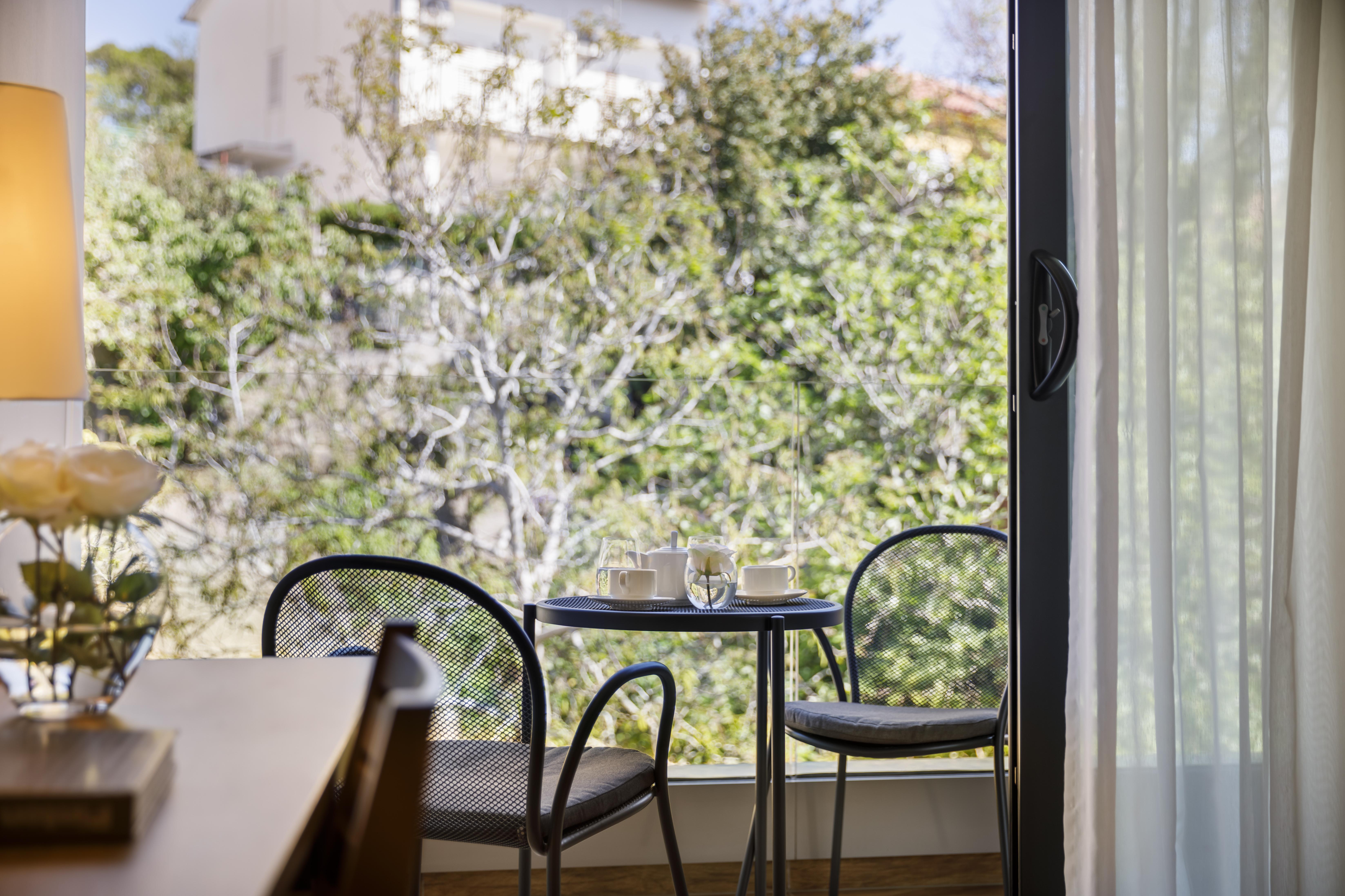 Valamar Padova Hotel Banjol Extérieur photo
