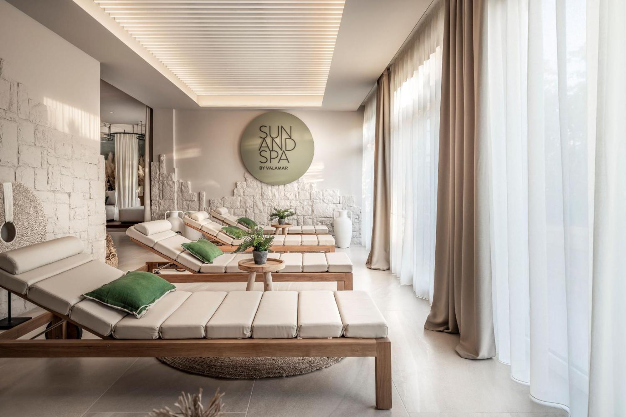Valamar Padova Hotel Banjol Extérieur photo